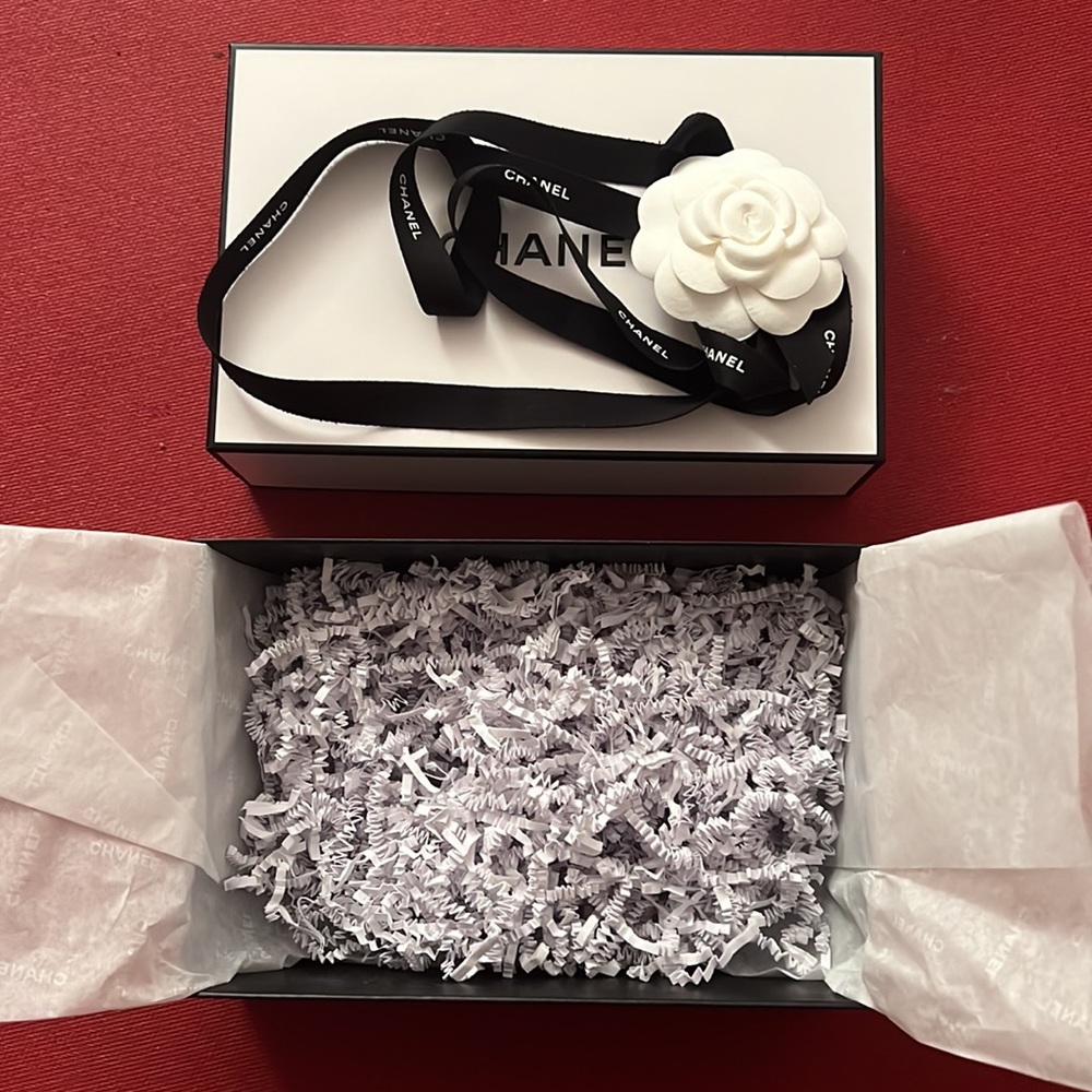 Authentic Chanel Box With Bow - image 4